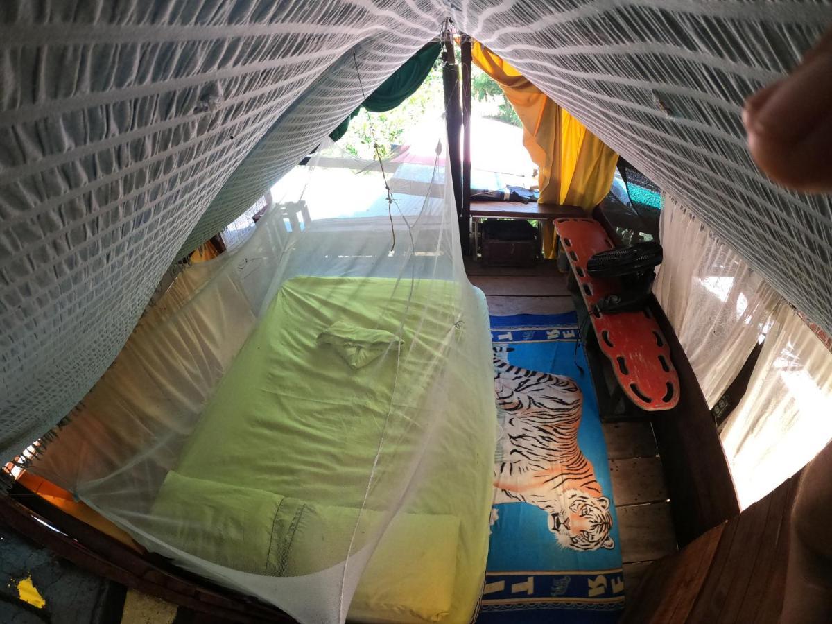 Reciclarte Galeria Hostal Capurgana Bagian luar foto