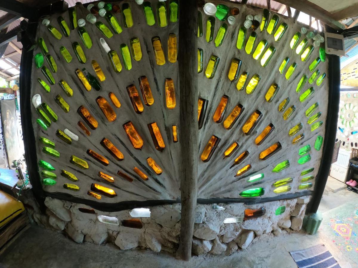 Reciclarte Galeria Hostal Capurgana Bagian luar foto